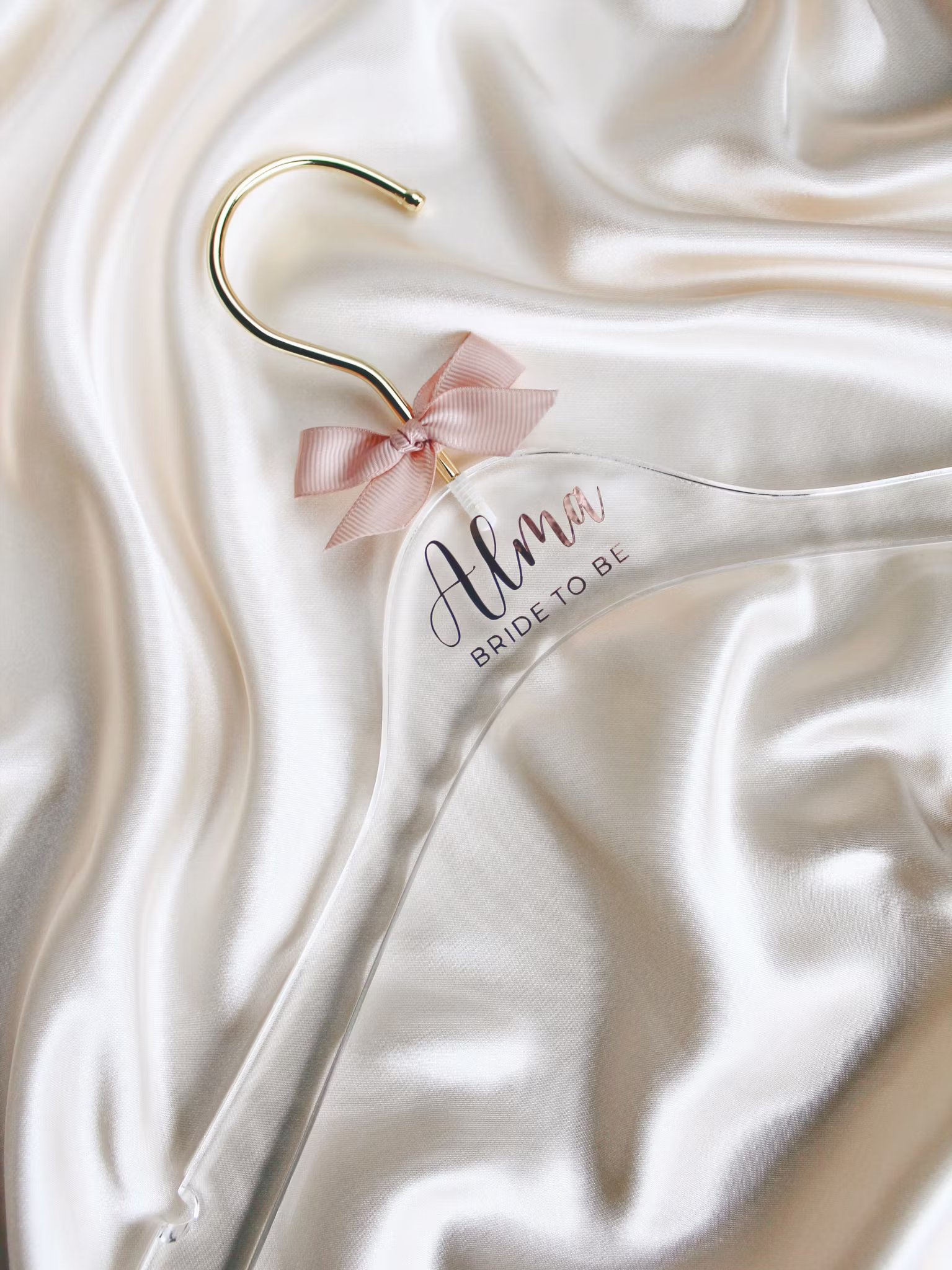 Personlig bröllopsgalge med tryck