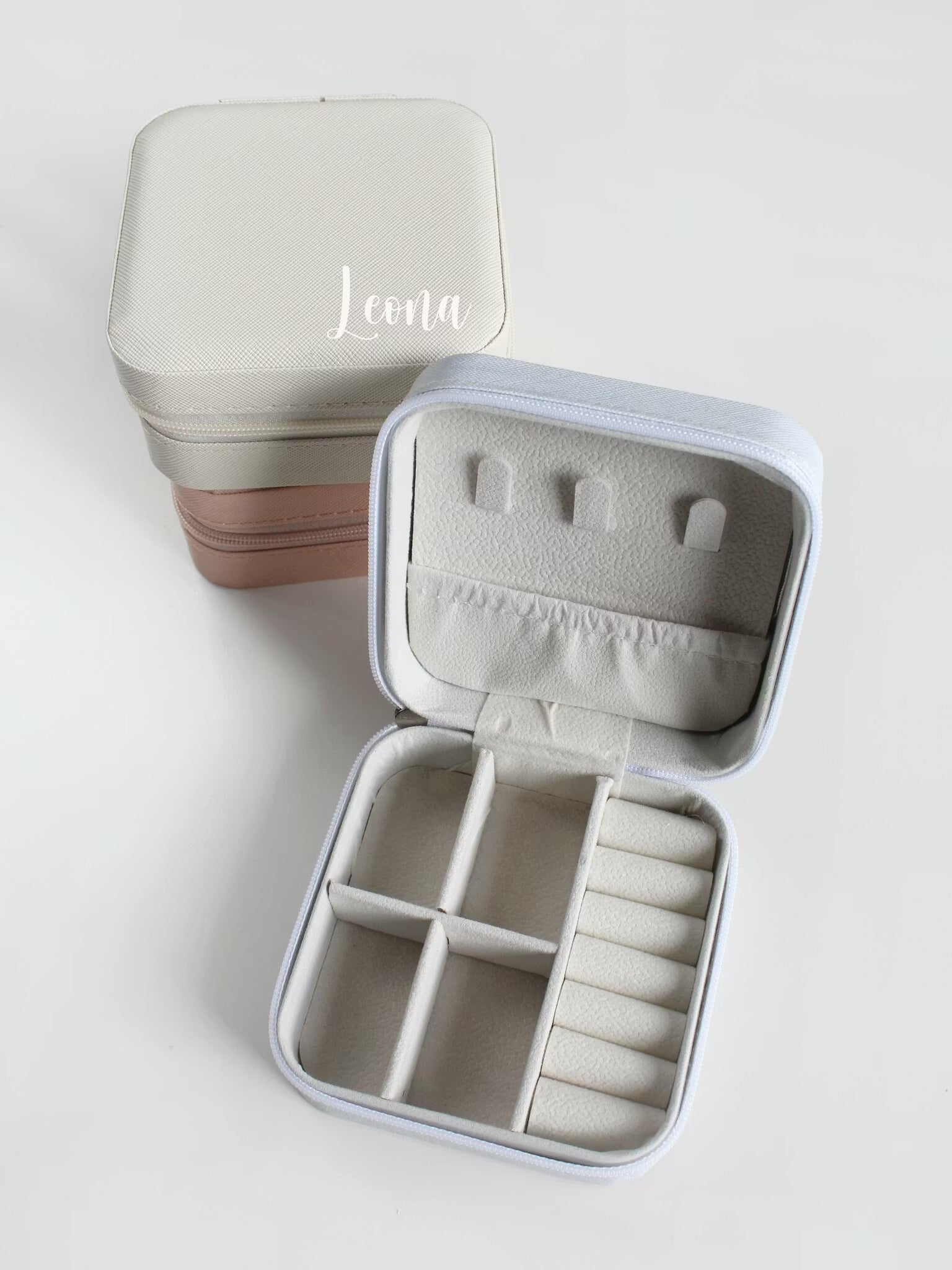 Personlig resesmyckeskrin med namntryck