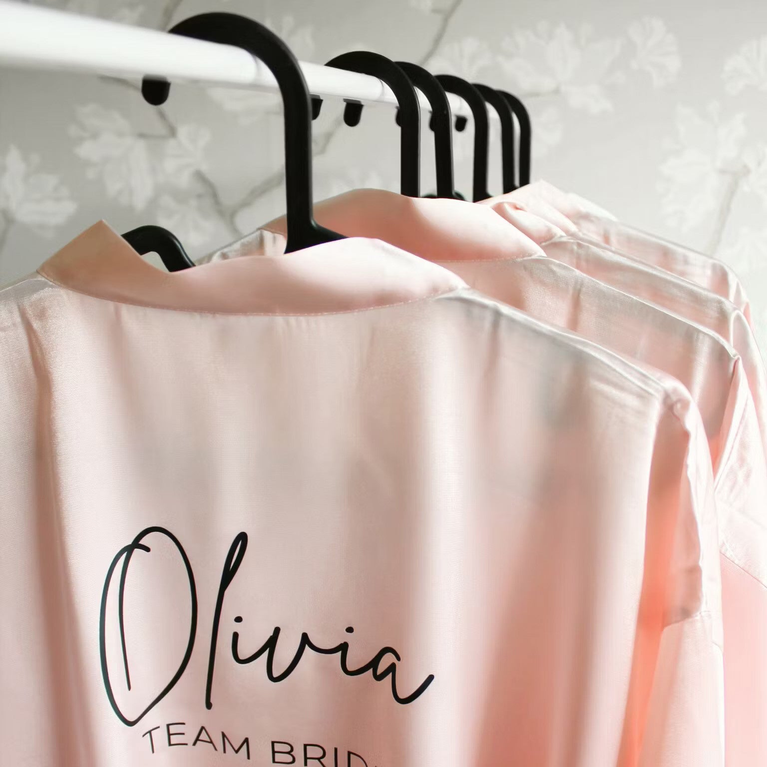 Personlig morgonrock i exklusiv satin